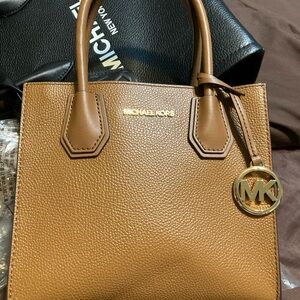 Micheal kors purse